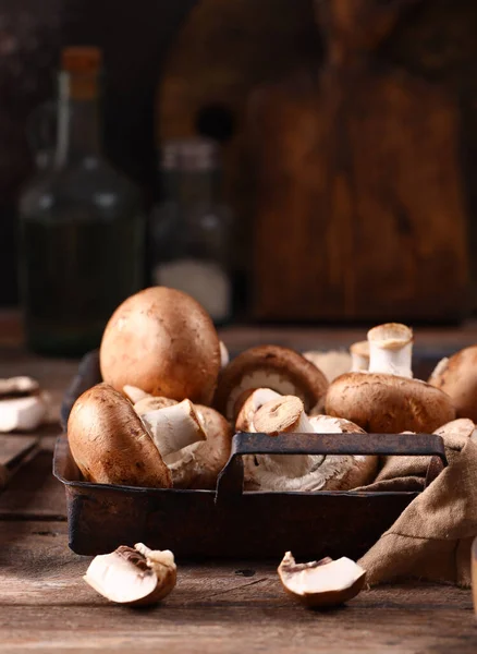Fresh Organic Portobello Mushrooms Healthy Food — стоковое фото