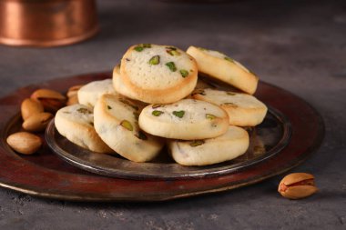 Fıstıklı kurabiyeler.