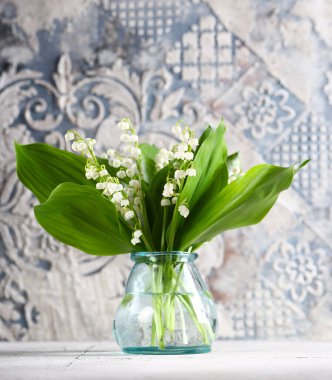 Güzel bahar çiçek lilyum vadi