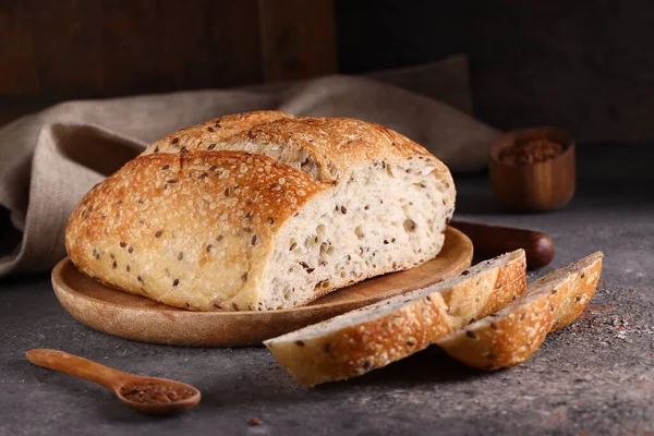 Chleb Zakwaśny Nasionami Lnu Zdrowa Żywność — Zdjęcie stockowe