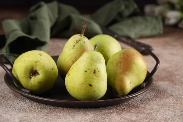 Organic Fresh Pears Table — Stock Photo, Image