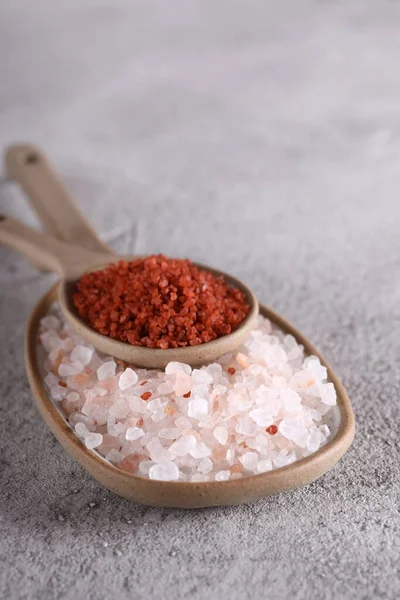 Natural Pink Hawaiian Salt Spoon — Stok fotoğraf