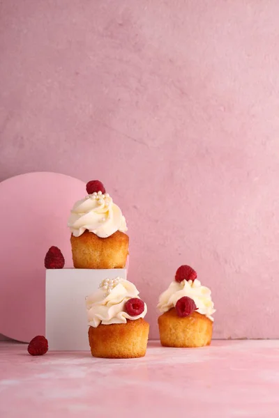 Cupcake Cream Fresh Berries — Stock Photo, Image
