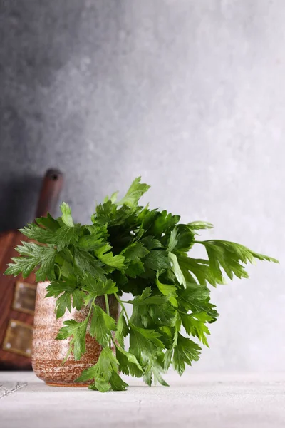 Organic Food Fresh Herbs Parsley — 图库照片