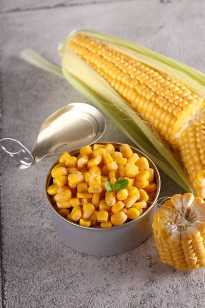 Organic Food Canned Corn Table —  Fotos de Stock