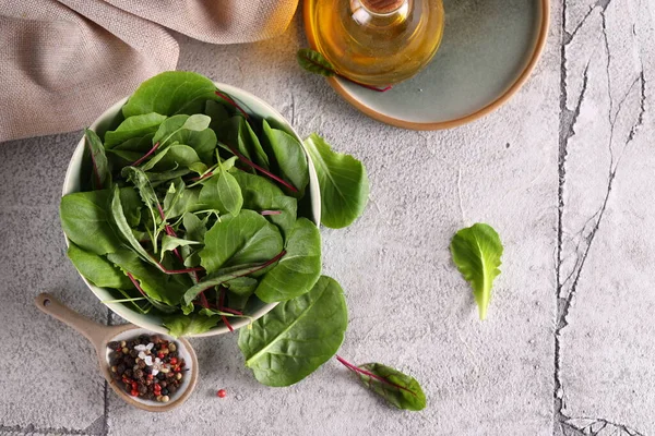 Organic Food Nutrition Green Salad Mix Olive Oil Vegetables — Stock Photo, Image