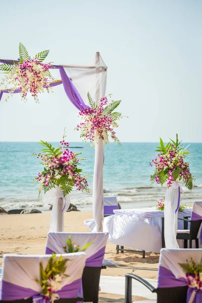 Flores Casamento Configuração Praia Tailândia — Fotografia de Stock