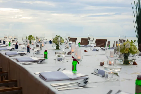 Hochzeitsessen Langen Tisch Strand Von Thailand — Stockfoto