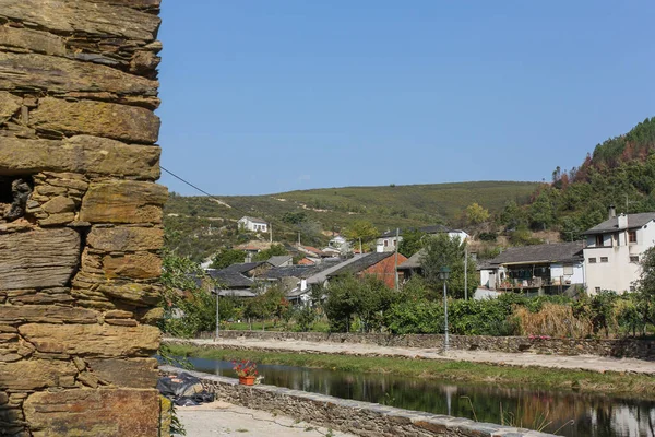 Mur Pierre Encadrant Rivière Rihonor Castilla Espagne — Photo