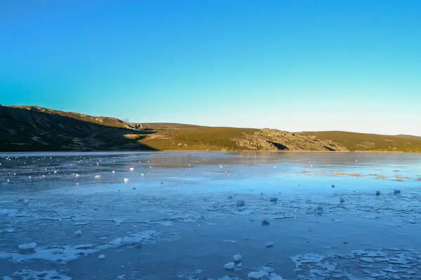 Blick Auf Eissteine Auf Der Gefrorenen Oberfläche Der Laguna Los — Stockfoto