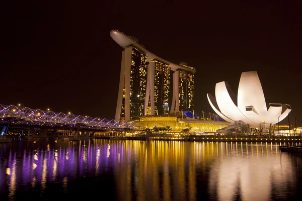 Marina bay sands gece — Stok fotoğraf