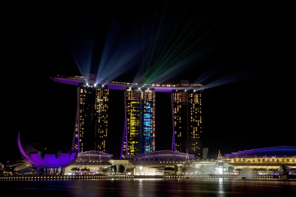 Marina bay sands gece — Stok fotoğraf