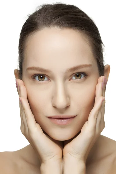 Beautiful young woman with clean skin of the face. — Stock Photo, Image
