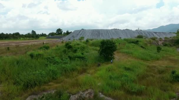 Prachtige Antenne Boven Oude Mijn Canyon Landschap Chonburi Thailand — Stockvideo