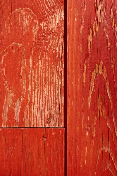 Kırmızı eski ahşap kalkan boyalı — Stok fotoğraf
