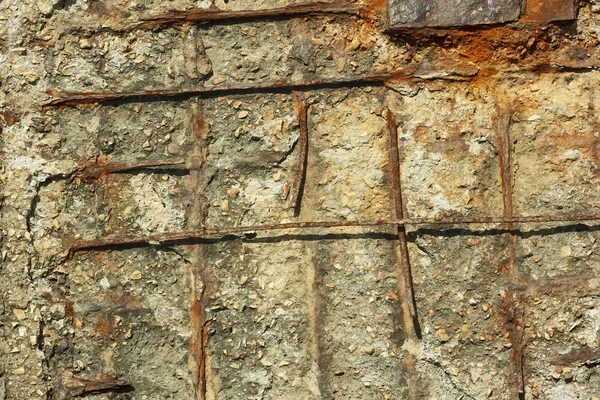 Rusty reinforced concrete structures — Stock Photo, Image