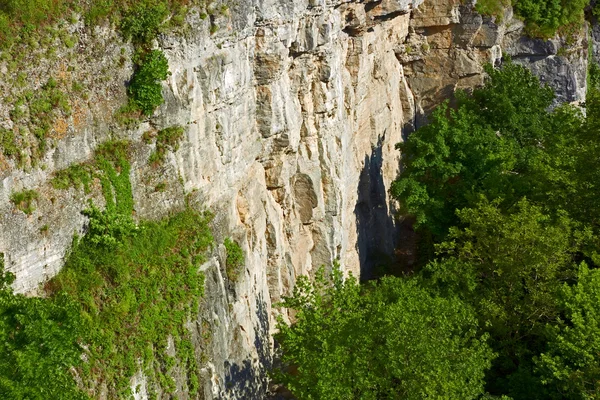 Giant vertical rocky walls — Stock Photo, Image