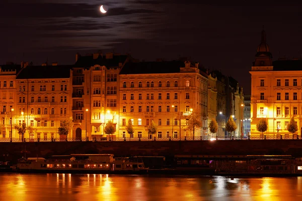 Praga à noite. — Fotografia de Stock