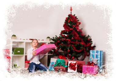 Noel hediyelerini çocuklarla