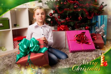 Noel hediyelerini çocuklarla