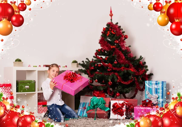 Noel hediyelerini çocuklarla