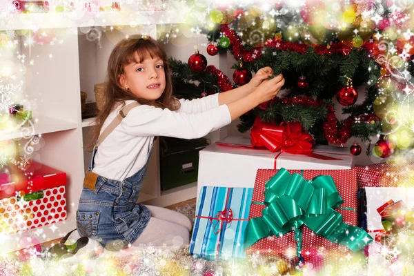 Noel hediyelerini çocuklarla