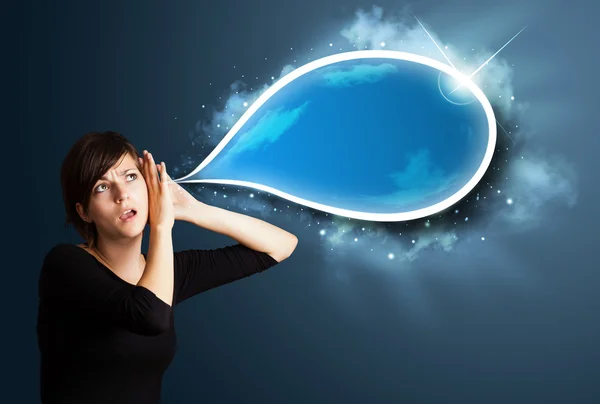 Young woman with modern speech bubble — Stock Photo, Image