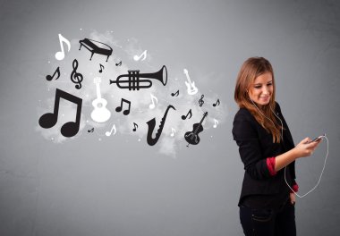 şarkı ve müzik musica ile güzel bir genç kadın
