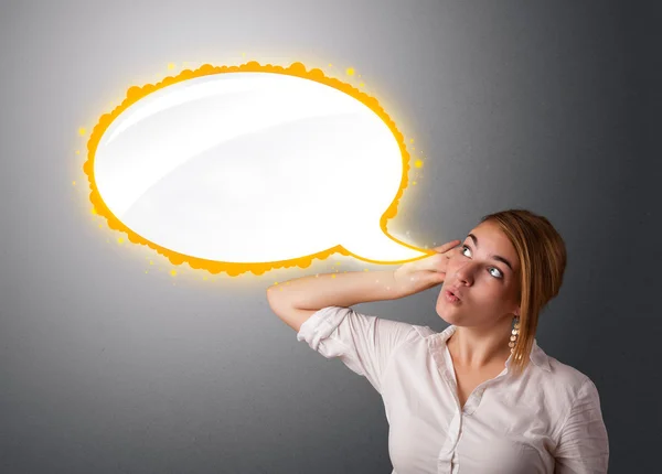 Young woman with modern speech bubble — Stock Photo, Image