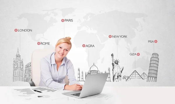 Beautiful businesswoman with world map and major landmarks of th — Stock Photo, Image