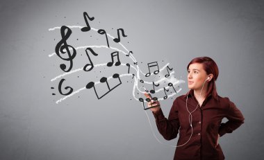 şarkı ve müzik musica ile çekici genç hanım