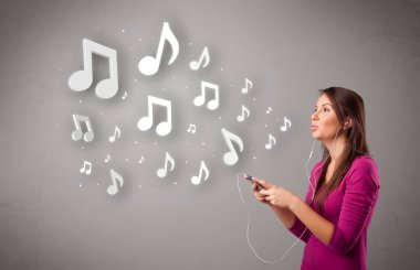 şarkı ve müzik ile müzik n genç ve güzel kadın