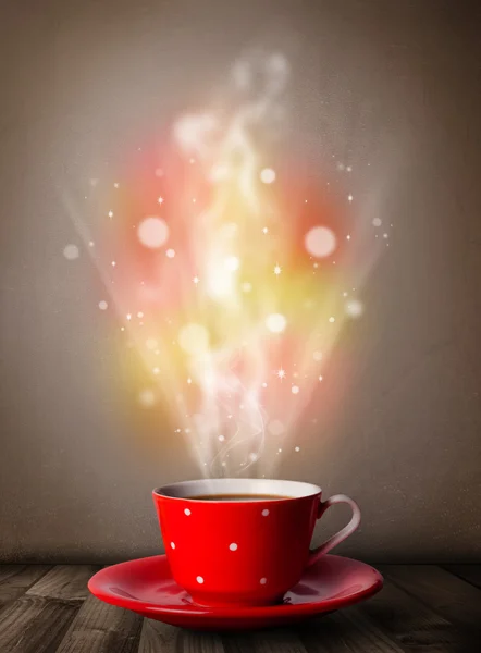 Soyut buharlı kahve fincanı ve renkli ışıklar. — Stok fotoğraf