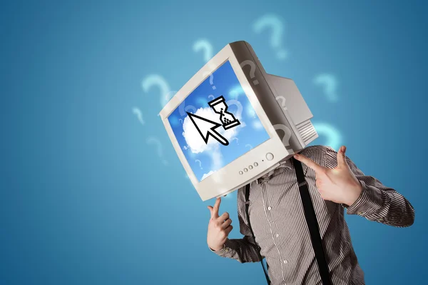 Persona con una testa del monitor e tecnologia basata su cloud sulla scr — Foto Stock