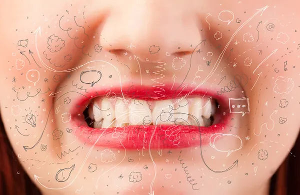 güzel kadın ağzı üfleme elle çizilmiş simgeler ve semboller