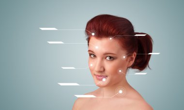 yüz tedavi modern okları ile genç seksi kız