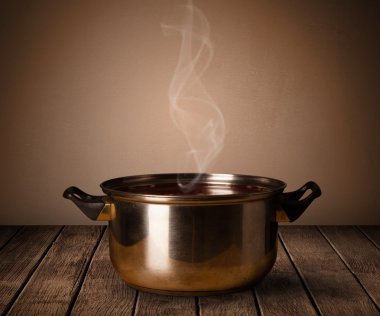 eski ahşap masa pot