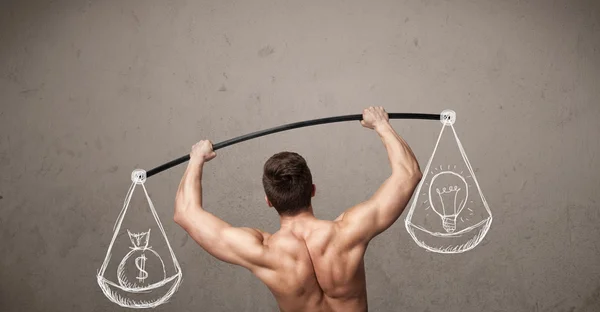 Homem muscular tentando se equilibrar — Fotografia de Stock