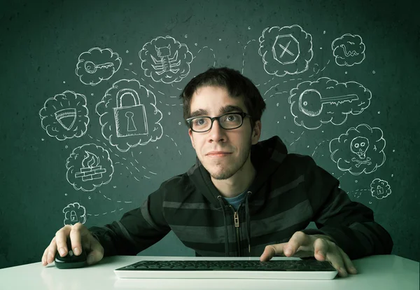 Junger Nerd-Hacker mit Viren und Hackergedanken — Stockfoto