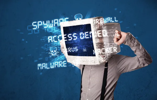 Monitor hoofd persoon met hacker type tekens op het scherm — Stockfoto