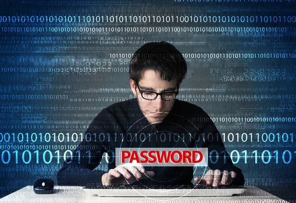 Young geek hacker stelen wachtwoord — Stockfoto