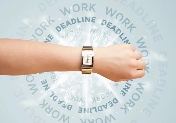 Relógios com trabalho e prazo redonda escrita — Fotografia de Stock