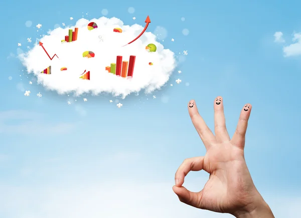 Glücklicher Finger-Smiley mit Graphenwolken-Symbolen am Himmel — Stockfoto