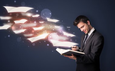 genç adam bo geliyor sayfaları uçan ile kitap okuma