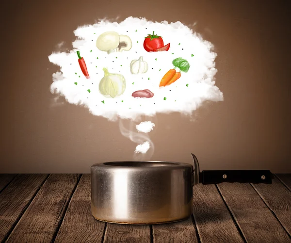蒸気雲の野菜 — ストック写真