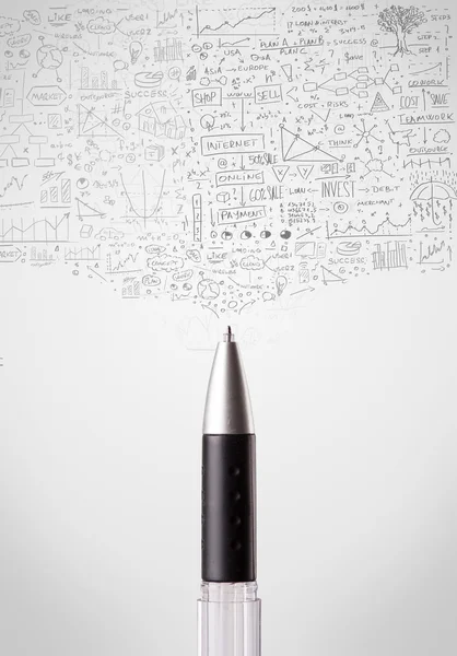 Pen close-up met schetsmatig diagrammen — Stockfoto