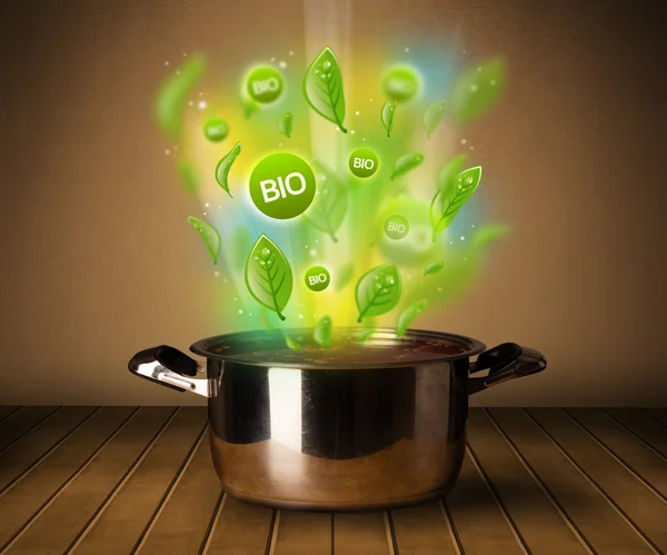 Bio tekenen uit kookpot voortvloeiende — Stockfoto
