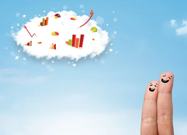 Счастливый палец улыбается с иконками облака графика в небе — стоковое фото