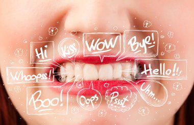 Beyaz baloncuklu güzel kırmızı dudaklar.