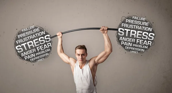 Homem muscular lutando com estresse — Fotografia de Stock